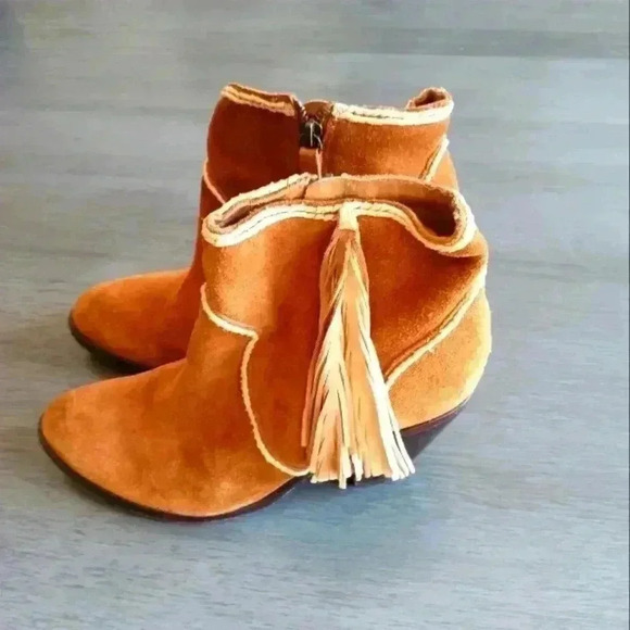 Schutz Leather Boots - Picture 1 of 5